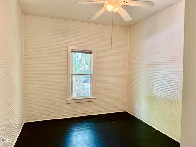 511 N Greensboro Street N, Carrboro, NC 27510
