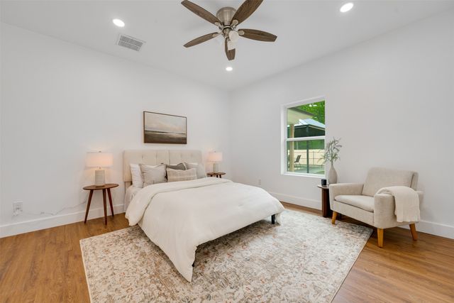 130 Private Road 35407, Sumner, TX 75486