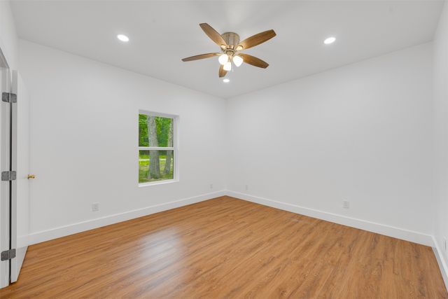 130 Private Road 35407, Sumner, TX 75486
