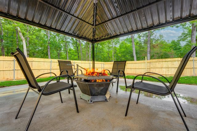 130 Private Road 35407, Sumner, TX 75486
