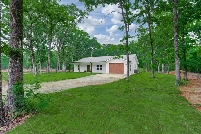 130 Private Road 35407, Sumner, TX 75486