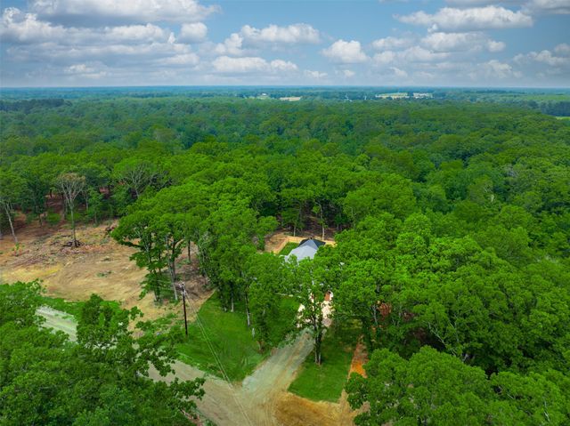 130 Private Road 35407, Sumner, TX 75486