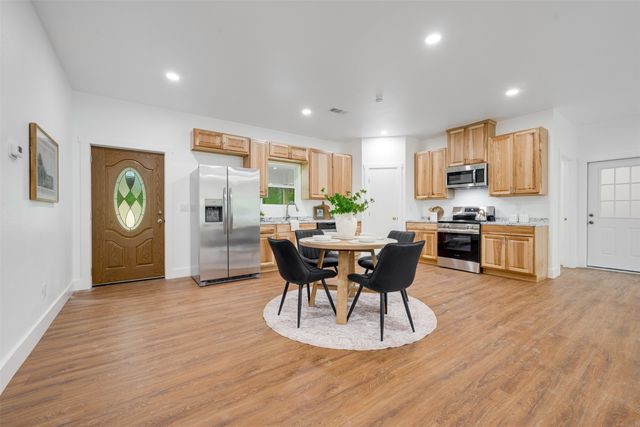 130 Private Road 35407, Sumner, TX 75486
