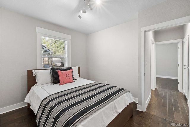 3040 N Columbine Street, Denver, CO 80205