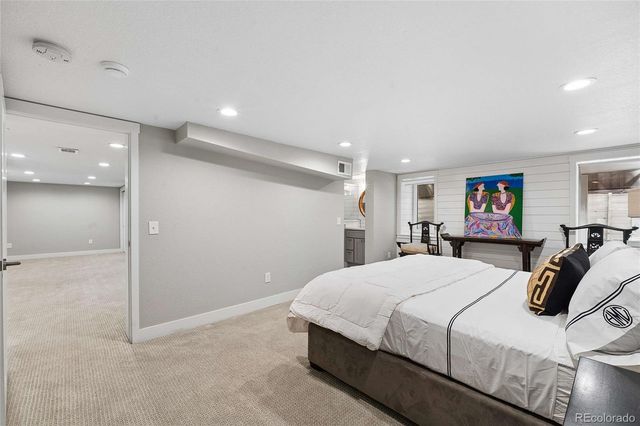 3040 N Columbine Street, Denver, CO 80205