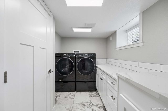 3040 N Columbine Street, Denver, CO 80205