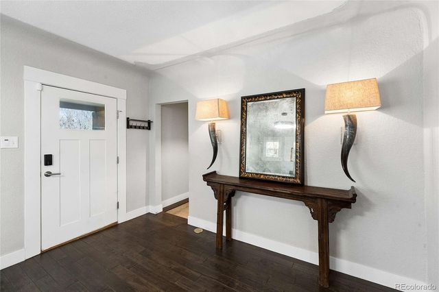 3040 N Columbine Street, Denver, CO 80205