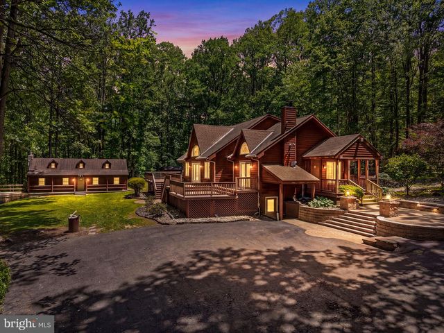 59 HOPEWELL RD, Elverson, PA 19520