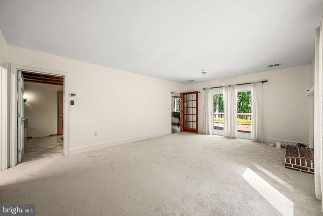 59 HOPEWELL RD, Elverson, PA 19520