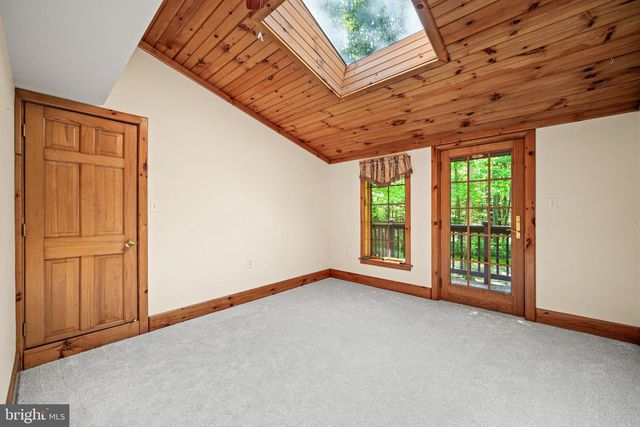 59 HOPEWELL RD, Elverson, PA 19520