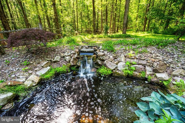 59 HOPEWELL RD, Elverson, PA 19520
