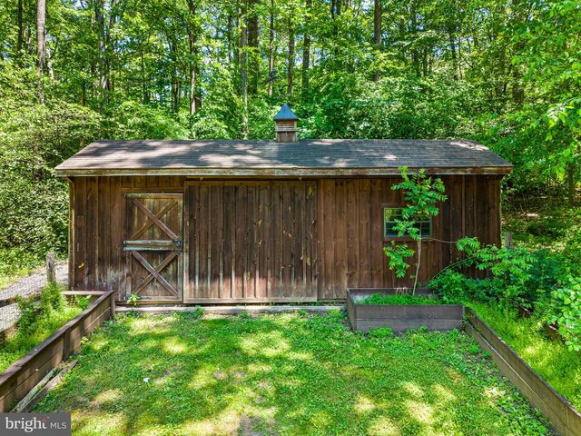 59 HOPEWELL RD, Elverson, PA 19520