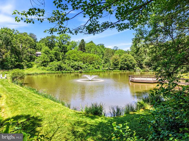 59 HOPEWELL RD, Elverson, PA 19520