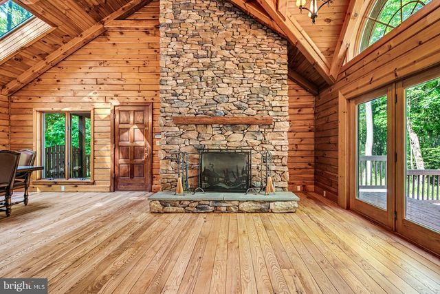 59 HOPEWELL RD, Elverson, PA 19520