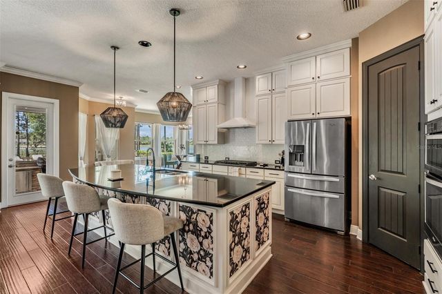 9134 TILLINGHAST DRIVE, Tampa, FL 33626