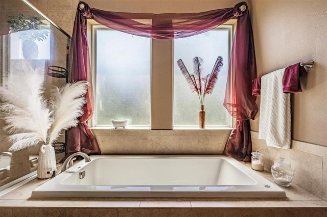 9134 TILLINGHAST DRIVE, Tampa, FL 33626