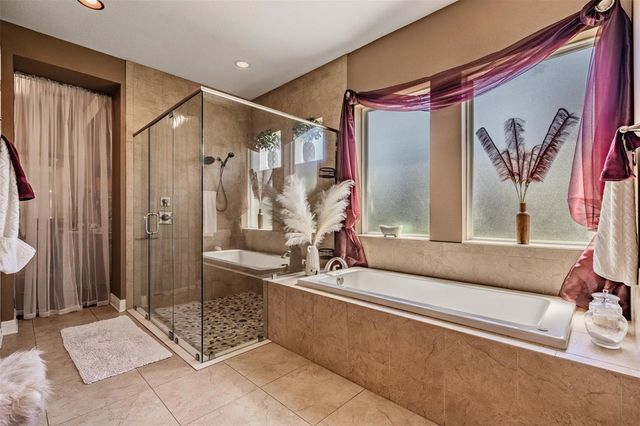 9134 TILLINGHAST DRIVE, Tampa, FL 33626