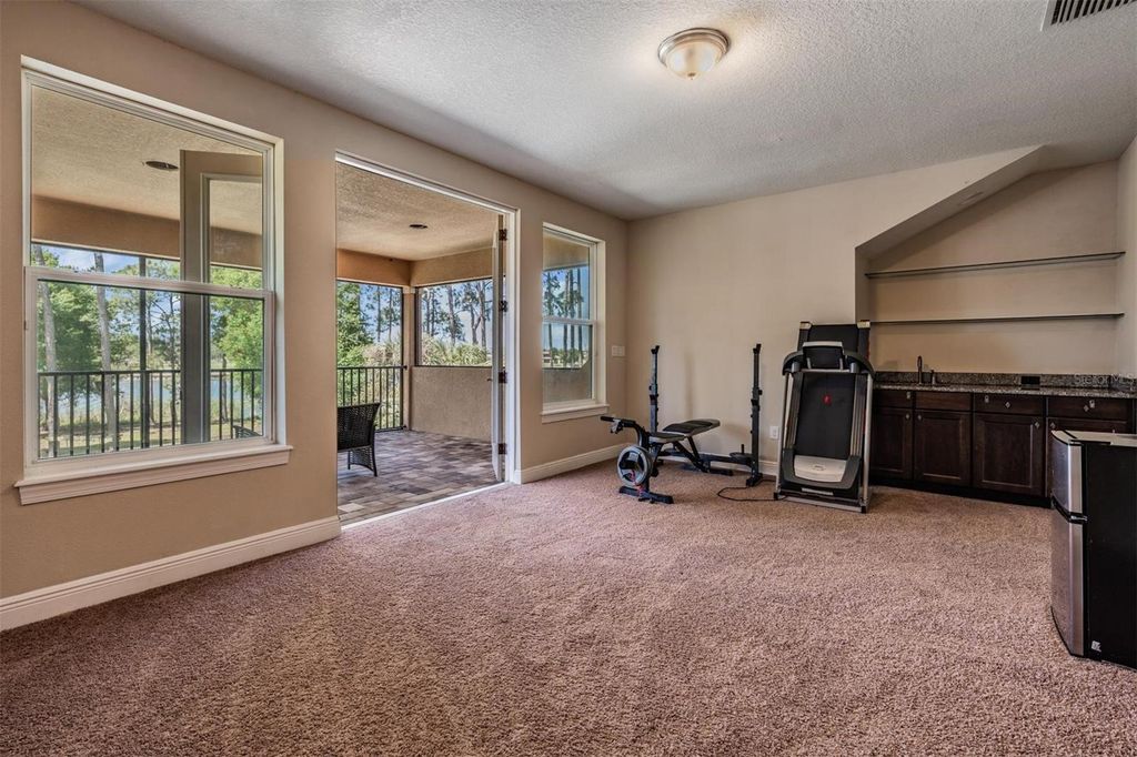 Image 41 of property listing at 9134 TILLINGHAST DRIVE, Tampa, FL 33626