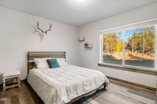 53088 Loop Drive, La Pine, OR 97739