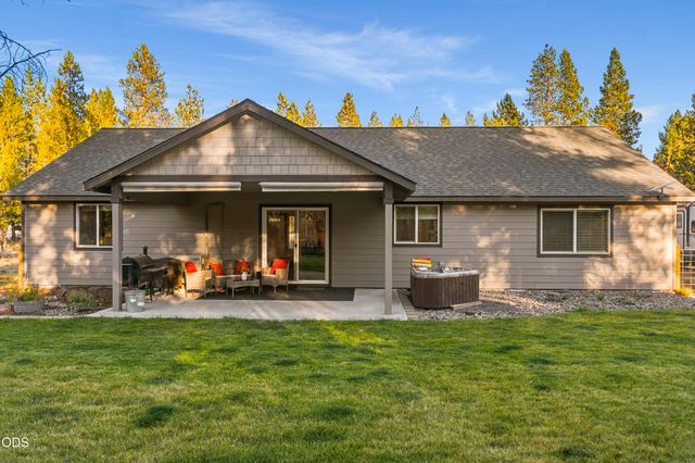 53088 Loop Drive, La Pine, OR 97739