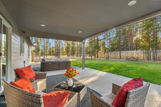 53088 Loop Drive, La Pine, OR 97739