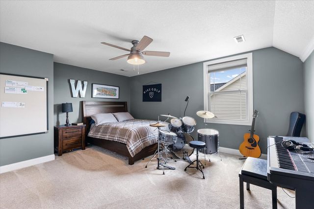 1609 Kassen Avenue, Mahomet, IL 61853