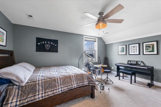 1609 Kassen Avenue, Mahomet, IL 61853