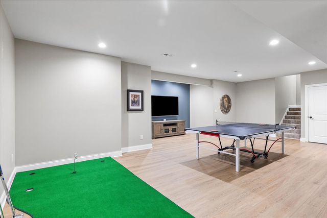 1609 Kassen Avenue, Mahomet, IL 61853