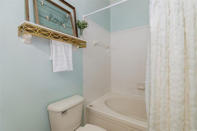 12739 SUNLAND COURT, Tampa, FL 33625