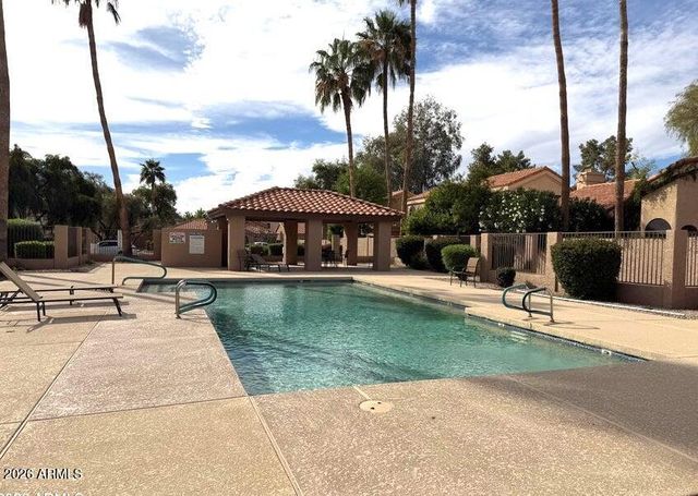 19 W SARAH Lane, Tempe, AZ 85284