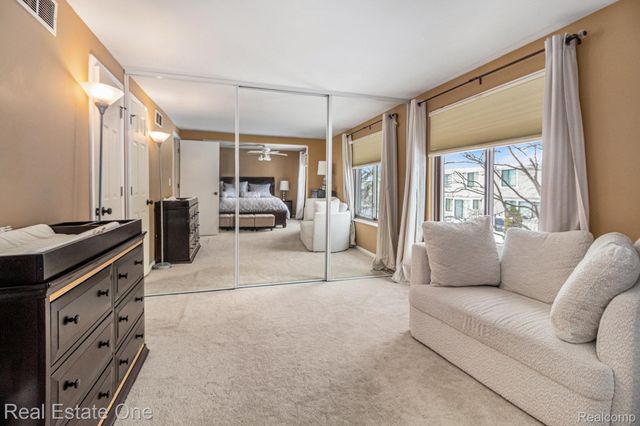 22717 Cranbrooke Drive, Novi, MI 48375