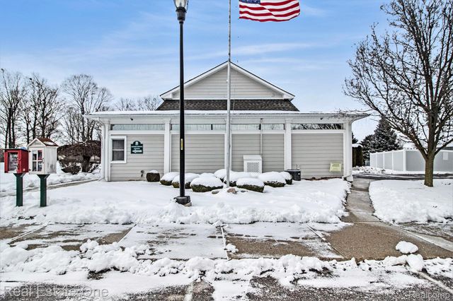 22717 Cranbrooke Drive, Novi, MI 48375