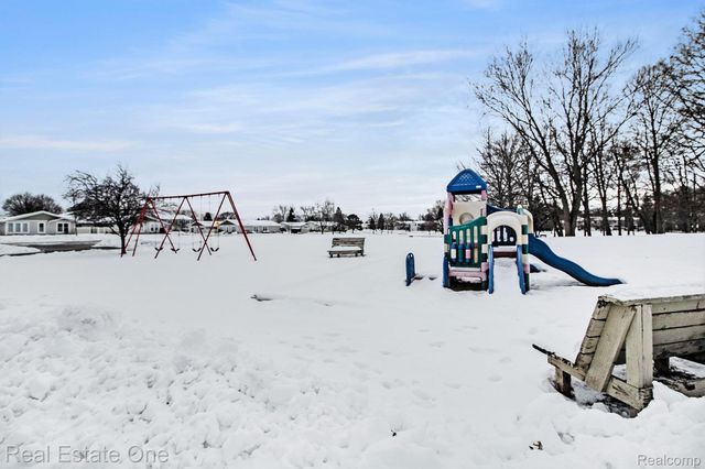 22717 Cranbrooke Drive, Novi, MI 48375