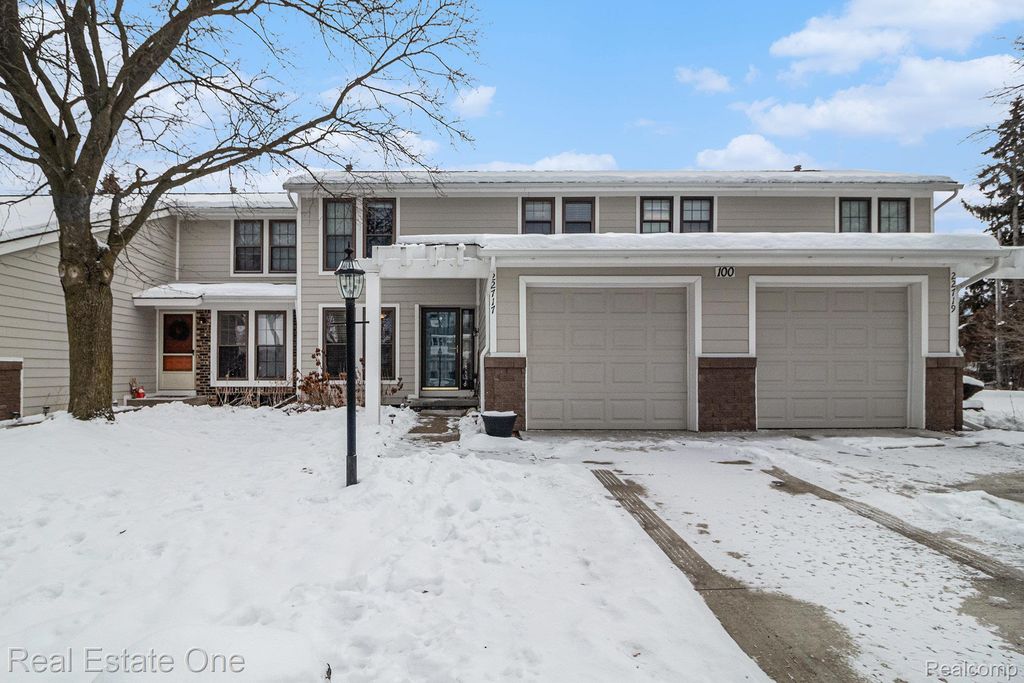 22717 Cranbrooke Drive, Novi, MI 48375
