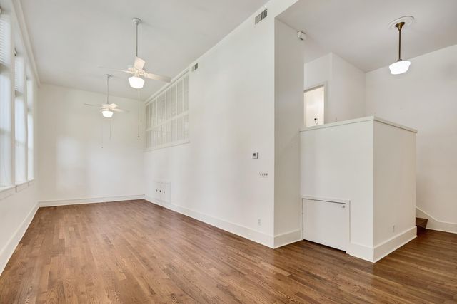 519 S Edgewood St Apt 206, Memphis, TN 38104