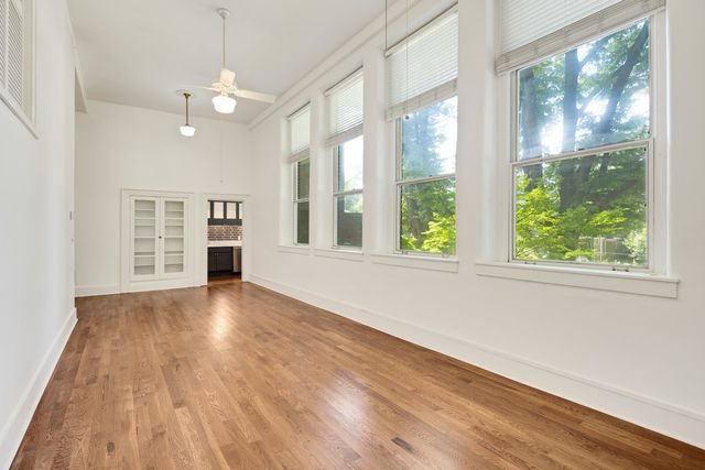 519 S Edgewood St Apt 206, Memphis, TN 38104