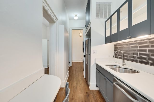 519 S Edgewood St Apt 206, Memphis, TN 38104