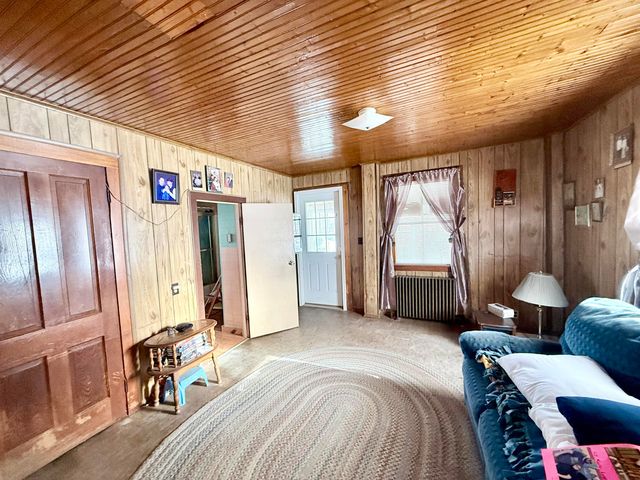 2359 Lake Shore Road, Chazy, NY 12921