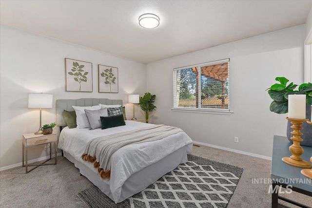 5704 S Moonflower Pl, Boise, ID 83716