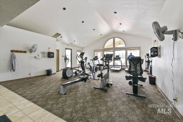 5704 S Moonflower Pl, Boise, ID 83716