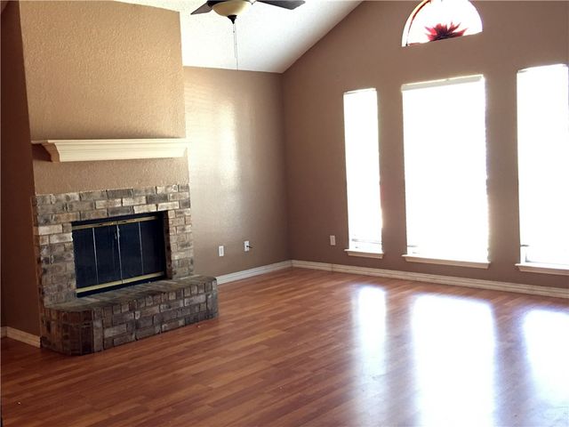 6108 Seese Drive, Arlington, TX 76018