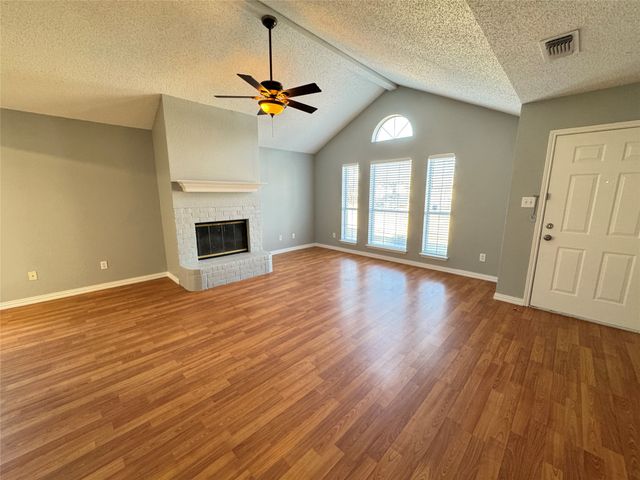 6108 Seese Drive, Arlington, TX 76018