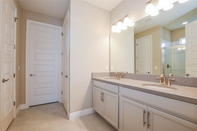 500 NOWELL LOOP, Deland, FL 32724