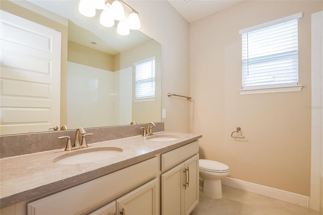 500 NOWELL LOOP, Deland, FL 32724