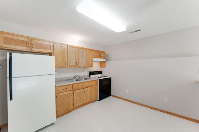 7268 256th Street, Wyoming, MN 55092