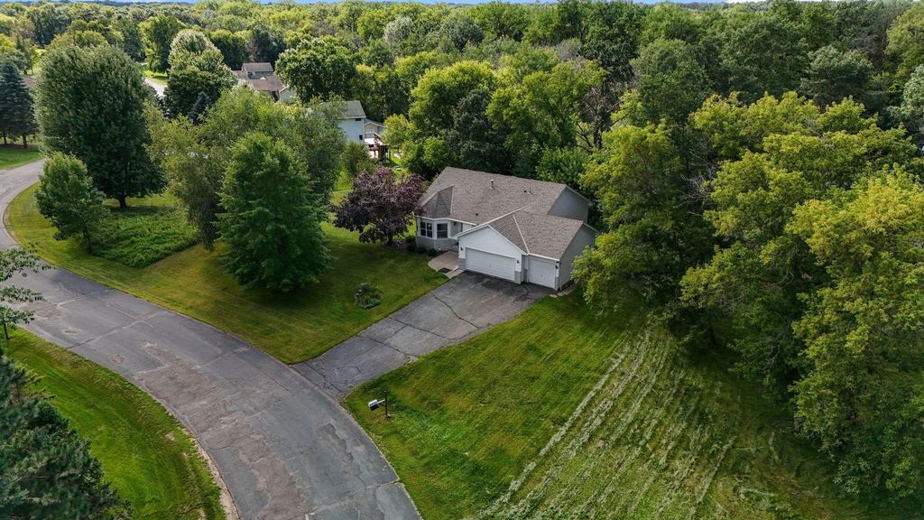 7268 256th Street, Wyoming, MN 55092