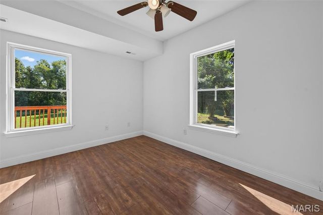 129 E Pacific Street, Pacific, MO 63069