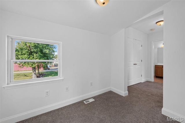 129 E Pacific Street, Pacific, MO 63069