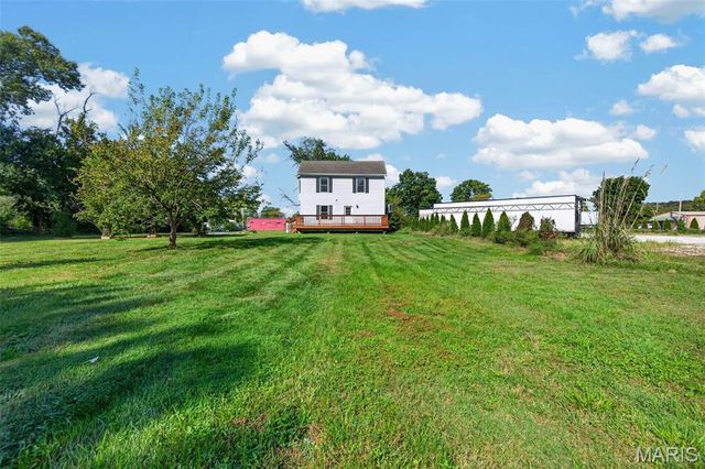 129 E Pacific Street, Pacific, MO 63069