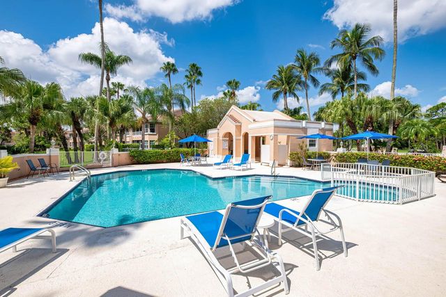 117 Legendary Circle, Palm Beach Gardens, FL 33418